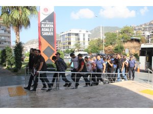 Alanya merkezli uyuşturucu operasyonunda 15 tutuklama