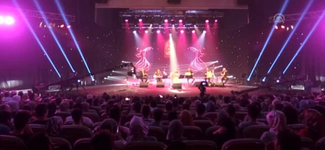 16. Konya Uluslararası Mistik Müzik Festivali'nde Nassima Chabane sahne aldı