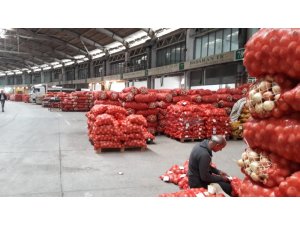 Dolu sadece sarımsağı değil cepleri de vurdu