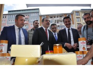 Türkiye’nin yöresel peynirleri Kars’ta buluştu