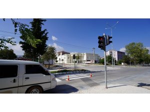 Kaza kavşağına sinyalizasyon sistemi