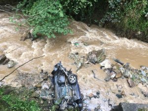 Trabzon’da kardeşlerin araba merakı ölümle sonuçlandı