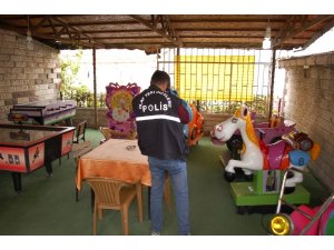 Çay bahçesinde hırsızlık