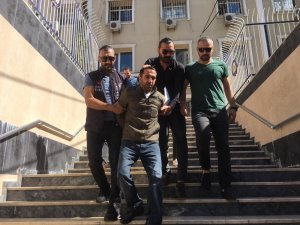 İki kardeşe kurşun yağdıran, birini öldüren zanlıdan adliye yolunda şoke eden sözler