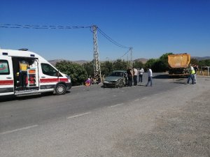 İzmir’de ortalığı savaş alanına çeviren kaza: 7 yaralı