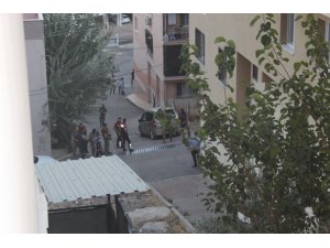 İzmir’de iki grup arasındaki kavga ortalığı karıştırdı