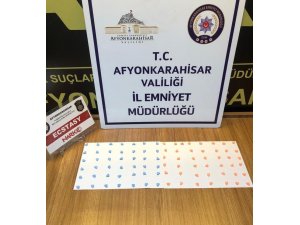 Afyonkarahisar emniyetinden uyuşturucuya geçit yok