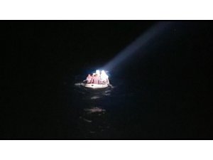 Kürek çeke çeke kaçmaya çalıştılar