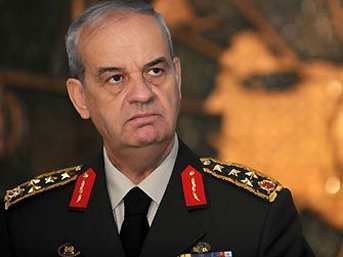 Twitter'da İlker Başbuğ depremi!