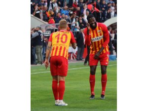 Adebayor, Konyaspor yenilgisini değerlendirdi