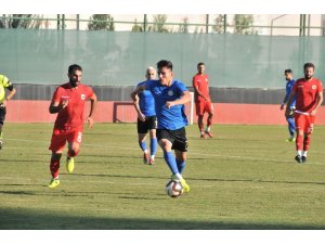 Karaköprü Belediyespor zirve yarışını sürdürüyor