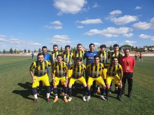 Söğütspor gol oldu yağdı