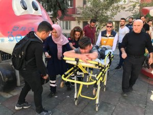 Kütahya’da lise öğrencileri arasında bıçaklı kavga: 2 yaralı