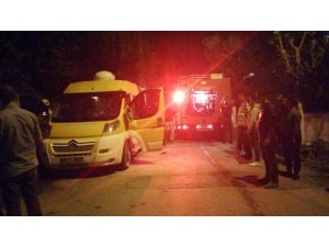 Park halindeki karavan alevlere teslim oldu