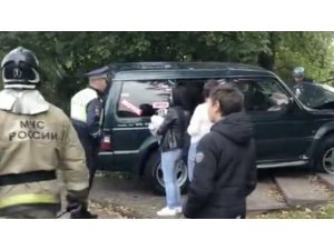 Şerit değiştirirken trafiği altüst etti