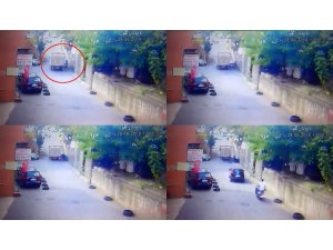 Hurdacının duvar ile aracı arasında sıkışıp hayatını kaybettiği kaza kamerada