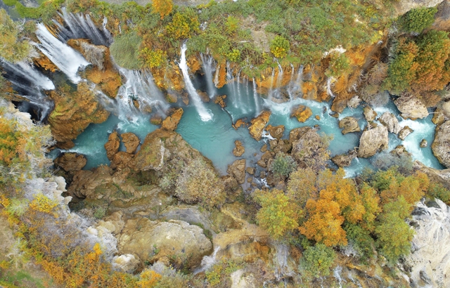 Göksu Şelalesi'nde sonbahar güzelliği