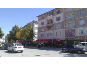 Konya’da apartmanda yangın büyümeden söndürüldü