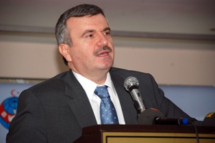 Akyürek: İz bırakacak eserler yapılmalı