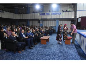 Sağlık ve okul personeli "oyuncu" oldu