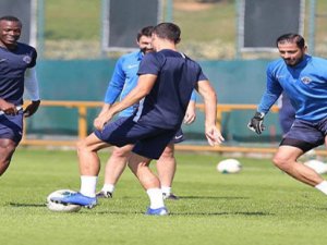 Kasımpaşa'da Konyaspor maçı hazırlıkları sürüyor