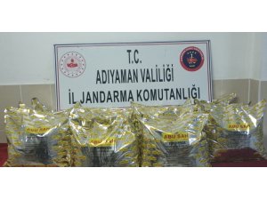 Gümrük kaçağı çay ele geçirildi