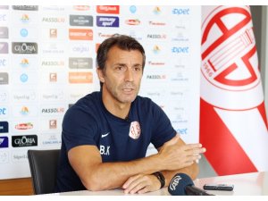 Bülent Korkmaz: "Fenerbahçe karşısında kazanmak için oynayacağız"