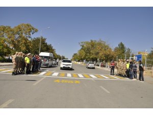 Malatya’nın ilçelerinde de yaya nöbeti tutuldu