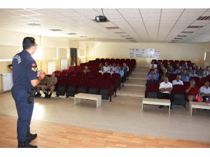 Yazıhan okul servis şoförlerine eğitim