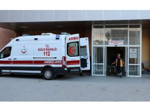 Erzincan’da yıldırım düşmesi sonucu 2 asker hafif yaralandı