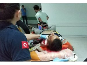 Eşi ve çocuğunun gözü önünde kendini vurdu