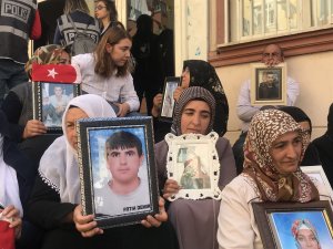 SÜ Atatürkçü Düşünce Topluluğundan Diyarbakır annelerine destek