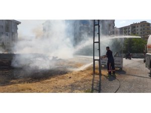 Anız yangını büyümeden kontrol altına alındı