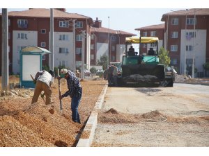 Karaman'da yol asfaltlama çalışmaları