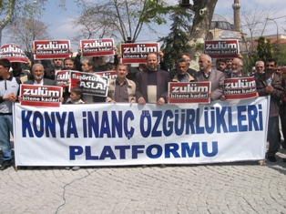 Hâkimiyet kurmak istiyorlar