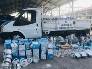 Kilis’te kaçak elektrik malzemesi ele geçirildi