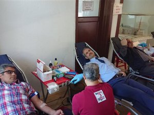 Din görevlileri kan bağışında bulundu