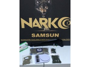 Satışa hazır uyuşturucularla yakalandı