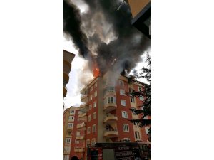 Develi’de korkutan yangın