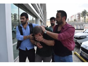 GÜNCELLEME - Samsun'da bıçaklı saldırı: 2 yaralı