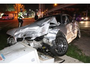 Aksaray’da 2 otomobil çarpıştı: 5 yaralı