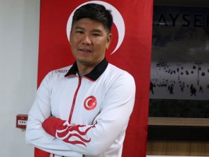 Kairat Baigudinov: "Olimpiyatlara 2 sporcu göndermek istiyoruz"