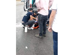 Yolun karşısına geçerken aracın çarptığı yaya öldü