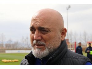 Kayserispor Teknik Direktörü Karaman istifa etti