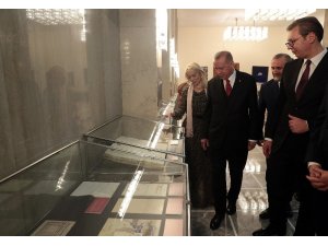 Cumhurbaşkanı Erdoğan Sırbistan’da arşiv sergisini gezdi