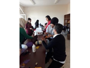 CÜ Turizm Fakültesi'nden Sevgi Evleri'ne materyal desteği