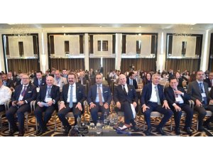 Başkan Fındıkoğlu, İstanbul’da Ekonomi Zirvesine katıldı