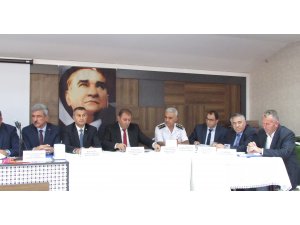 TİGEM'den Vezirköprü'de kenevir toplantısı