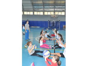 Kış Spor Okulları’nda yeni dönem başladı