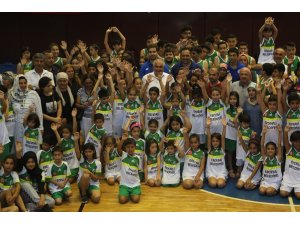 Erdemli Belediyesi spor altyapı yatırımlarına devam ediyor
